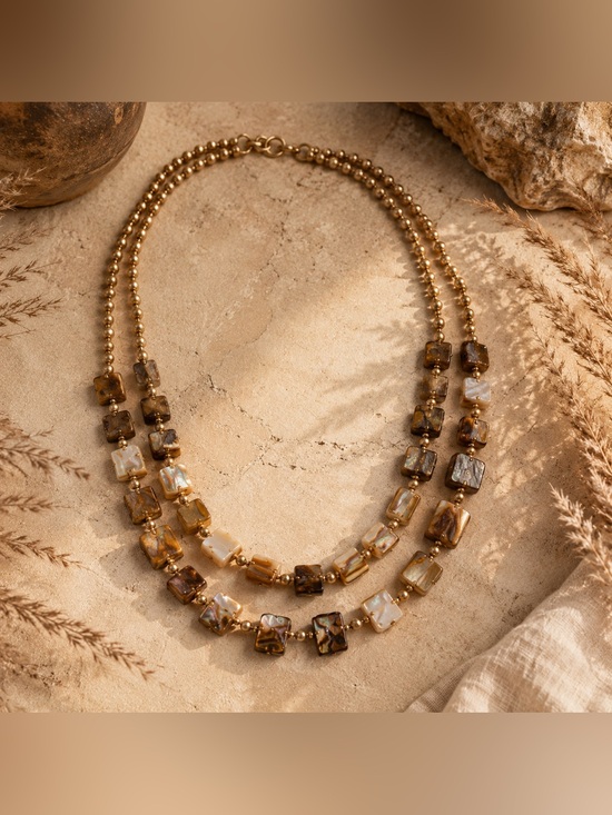 Jewelry - Elegant Brown and Gold Necklace